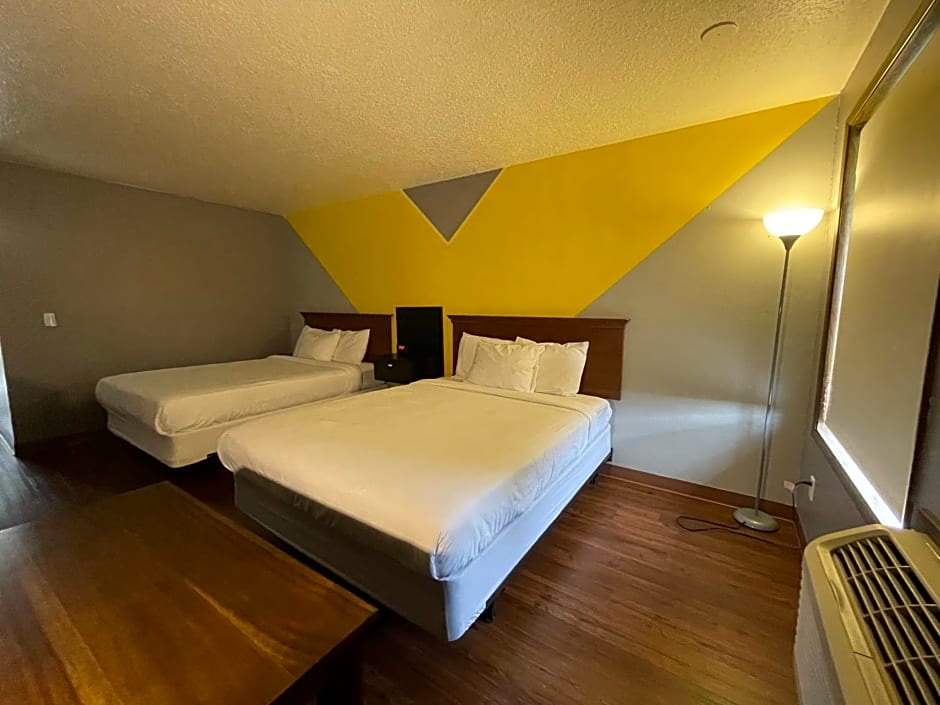 Sunnyside Inn and Suites Clackamas