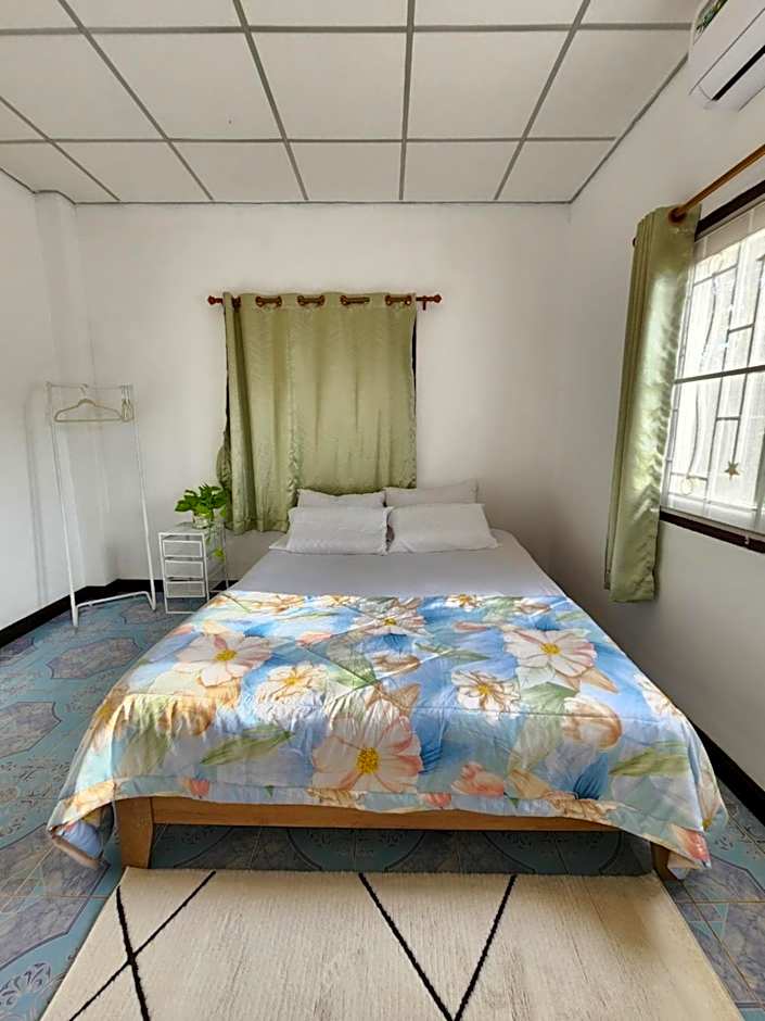 GOOD VIBE garden house Sattahip