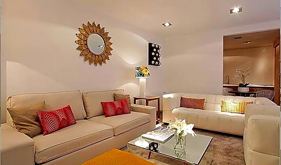 ApartaSuites Satellite by Abalu Hotels