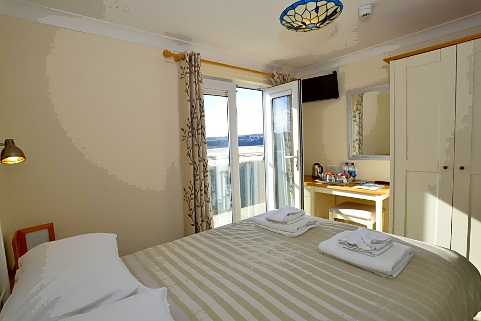 The Penellen guest accommodation room only