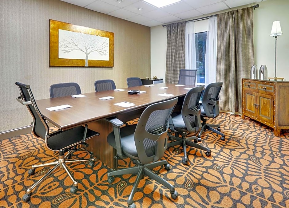 Hampton Inn & Suites Mooresville