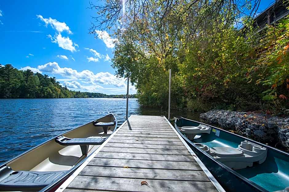 Ramada by Wyndham Ottawa On The Rideau