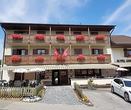 Hôtel Restaurant le Gruyérien