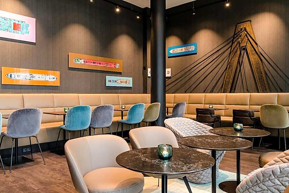 Motel One Köln-Altstadt