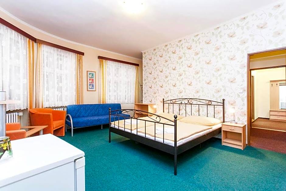 Hotel Grand