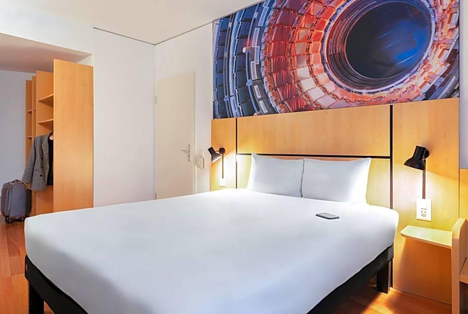 Ibis Geneve Petit Lancy Hotel