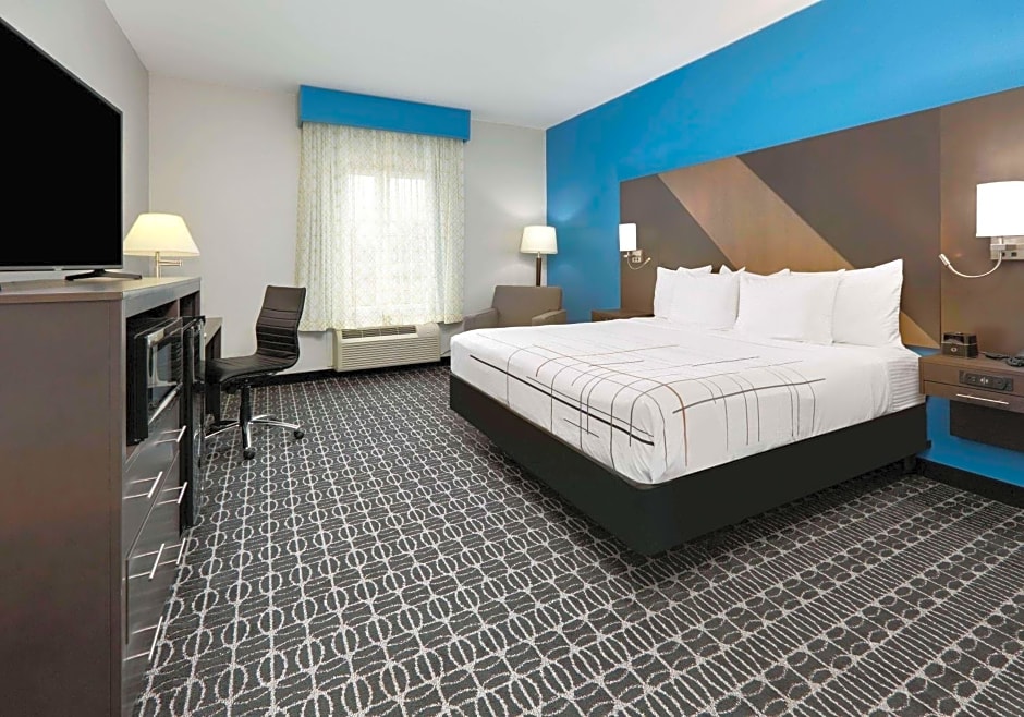 La Quinta Inn & Suites by Wyndham Sulphur Springs