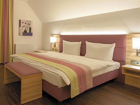 Comfort Plus Room