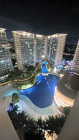 Azure Urban Resort Residences