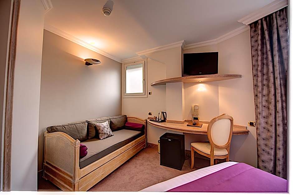 Hotel Du Midi Paris Montparnasse