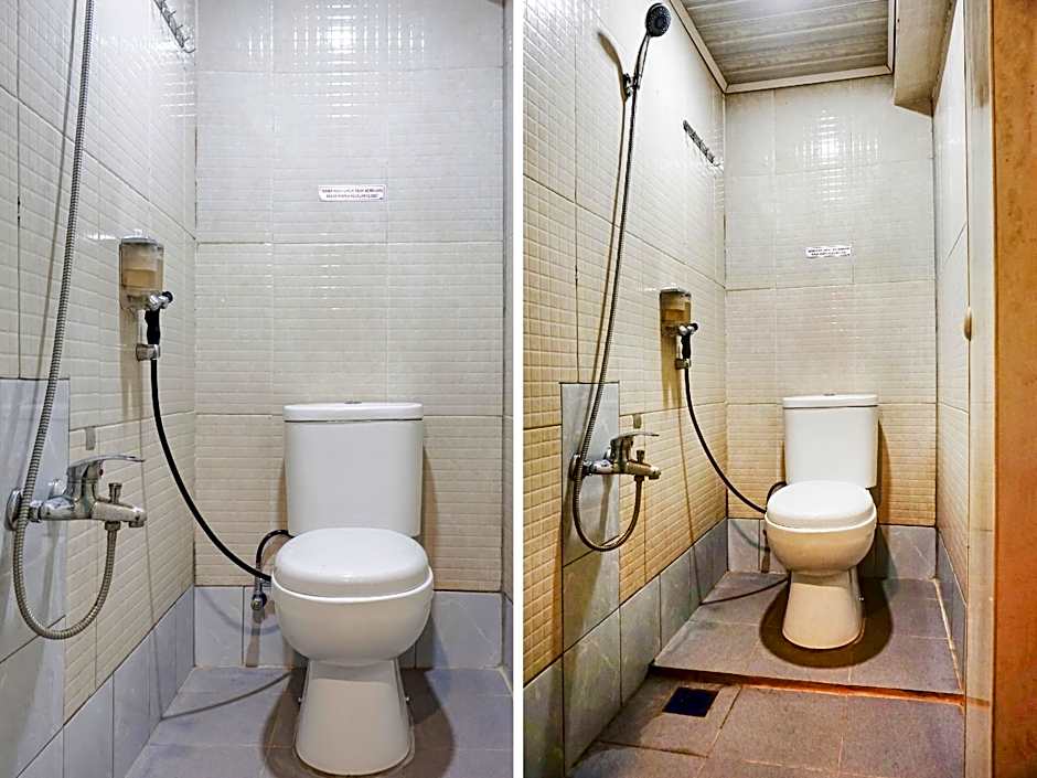 OYO 90314 Stadion Guesthouse Syariah