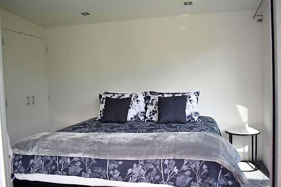 The Lakes - Kai Iwi Lakes Exclusive Retreat