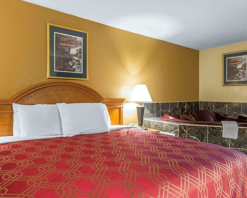Econo Lodge Dalton West