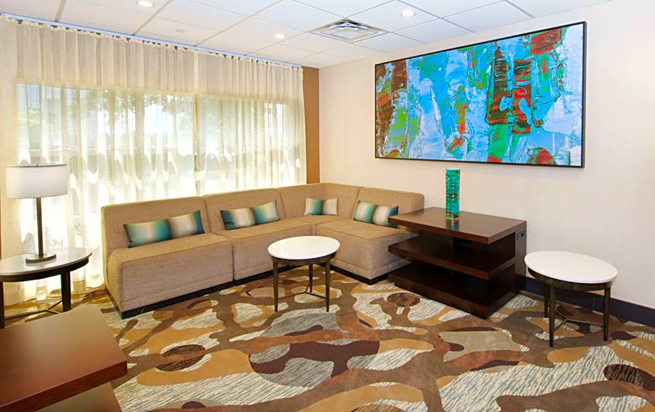 Embassy Suites by Hilton Cincinnati Northeast Blue Ash