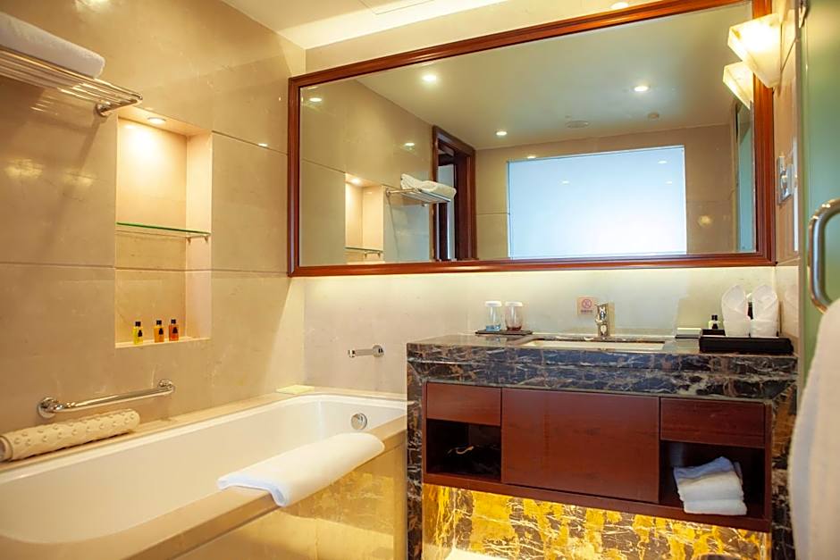 Photo 1 of 3 of Suite