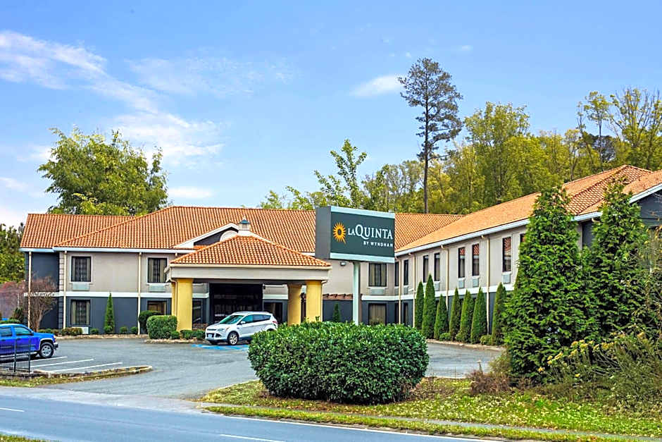 La Quinta Inn & Suites by Wyndham Radford