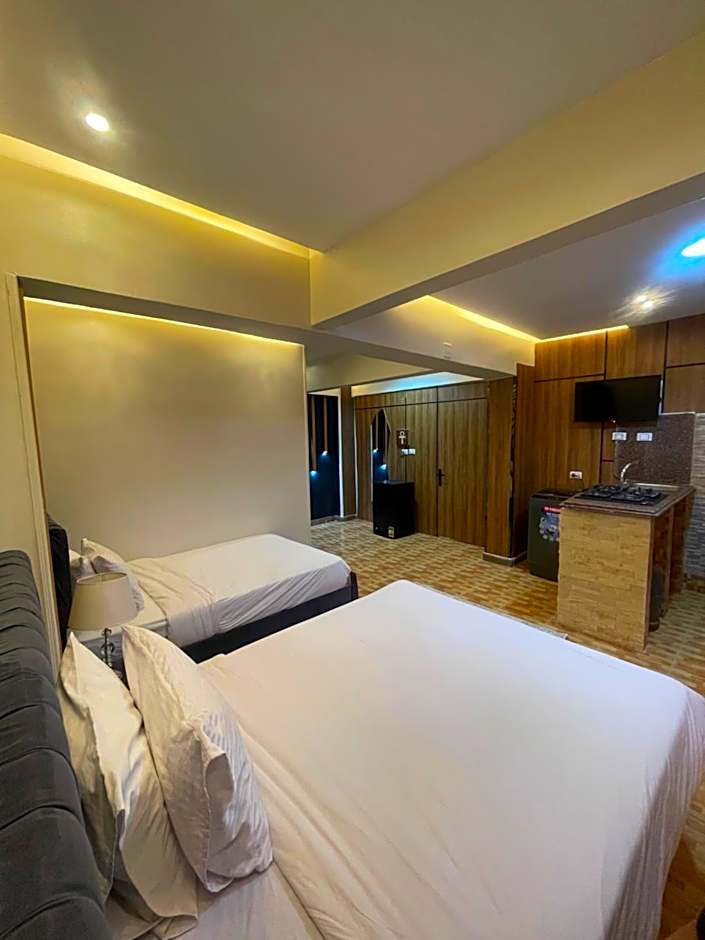 Cheops Pyramids Inn