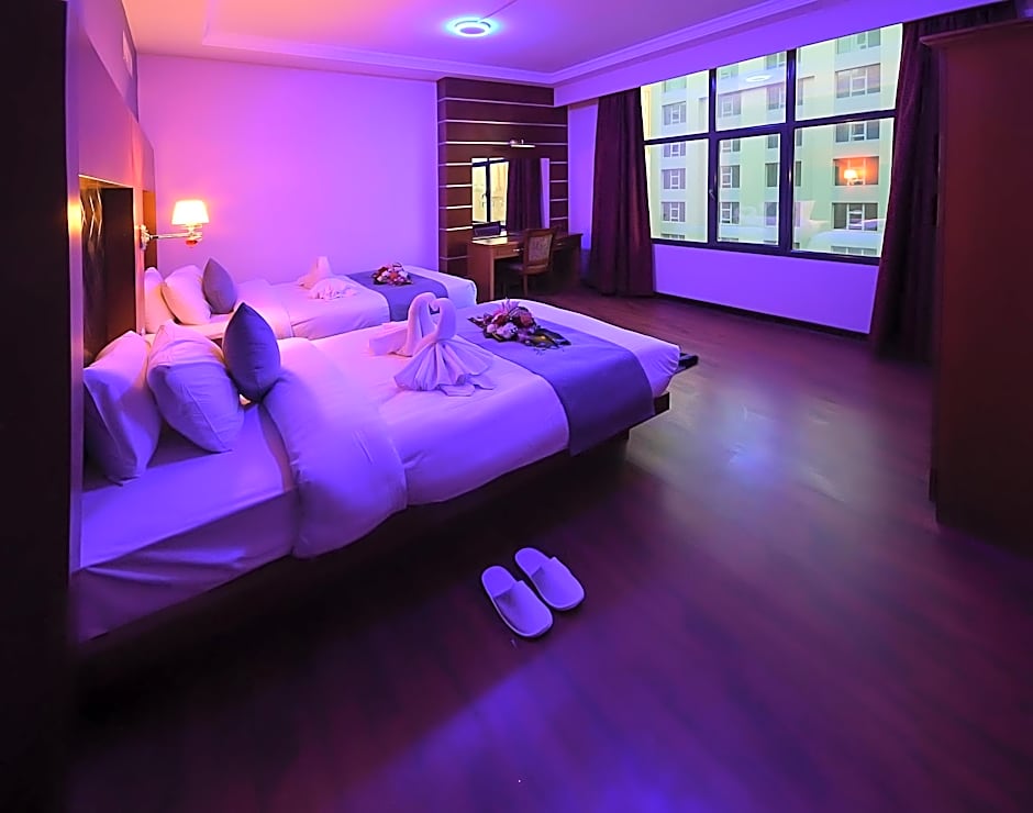 Sea Diamond Plaza Apartments