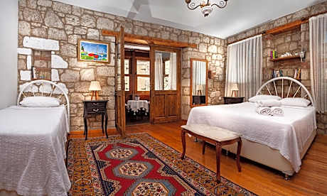 Triple Room with Balcony