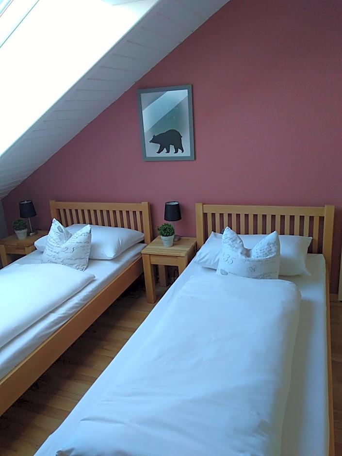 Rheinauer Hof - bed & breakfast