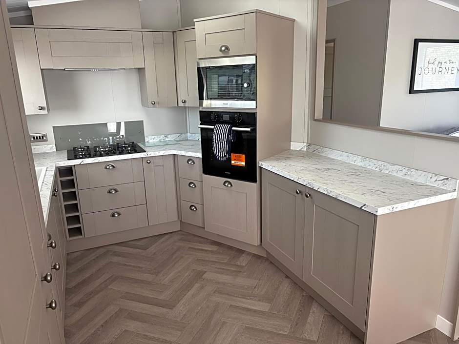 Sauchope Links Holiday Lodge and Glamping Park