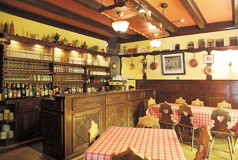 Logis Hôtel Restaurant De La Poste et SPA de Montagne