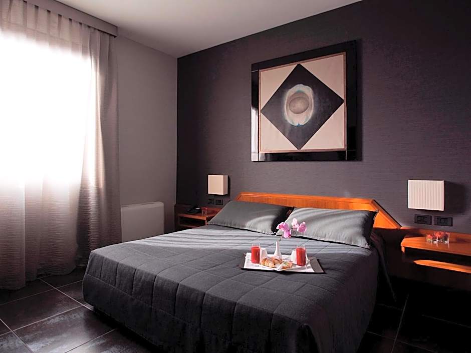 Zone Hotel