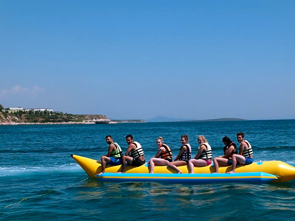 Tuntas Family Suites Kusadasi