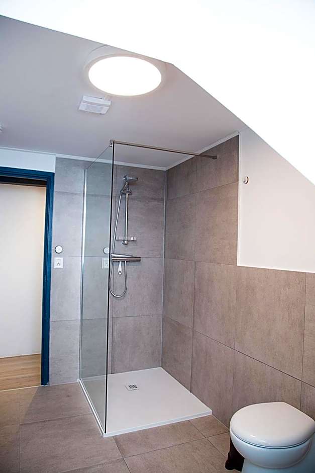 Bed and Wine Nonsolovino