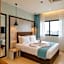 Aura Suites