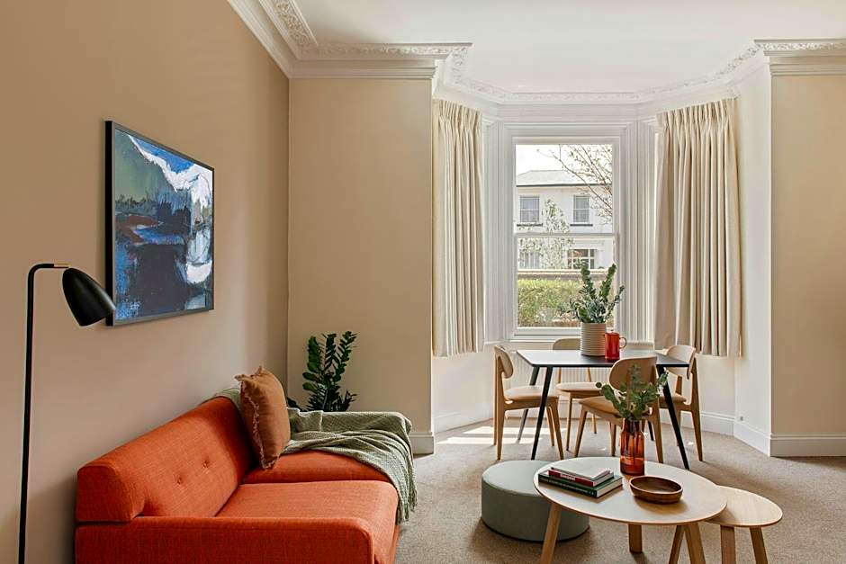 SACO Reading – Castle Crescent