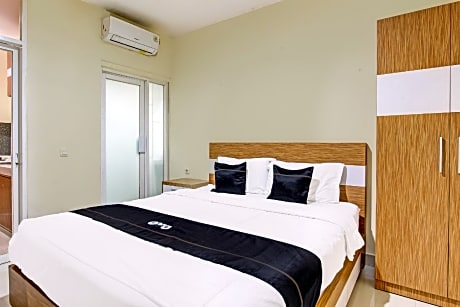 Collection O 90253 DHelomi