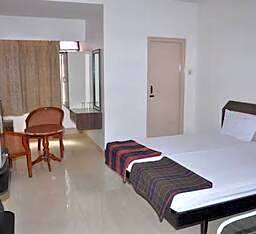 Hotel Maya Deluxe