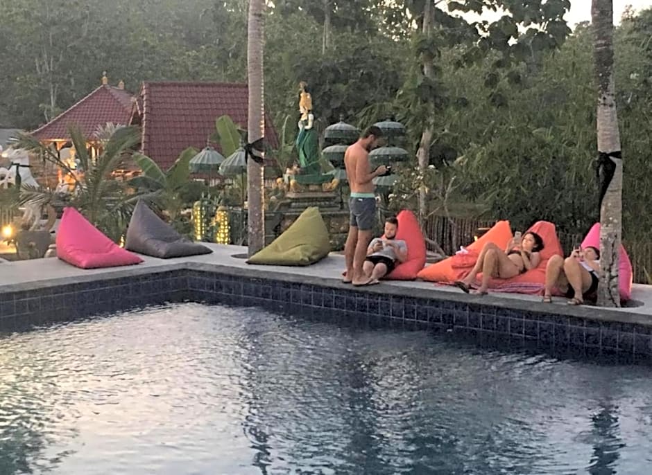 Green Kubu Asri Villa