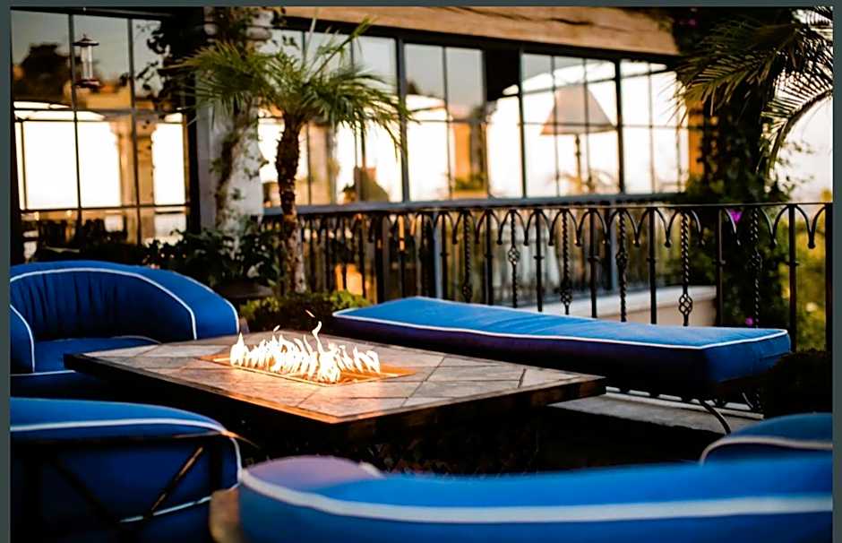 Casa Grande Luxury Boutique Hotel