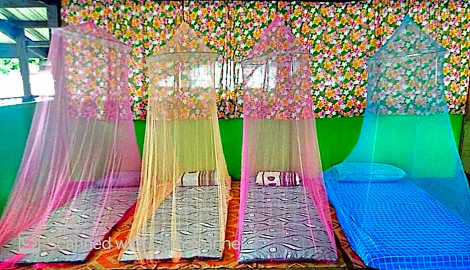 Roca's Homestay Backpackers Chalet