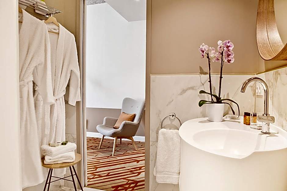 Hotel Le Saint Gelais