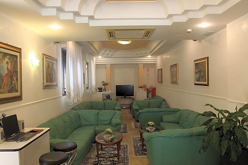 Hotel Adele