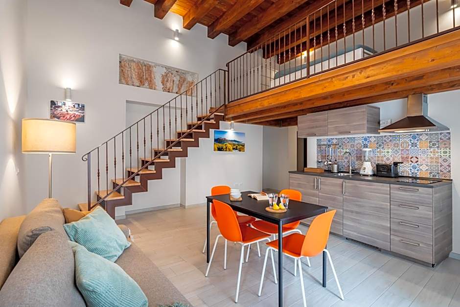 Open Sicily Homes - Near the Central Train Station