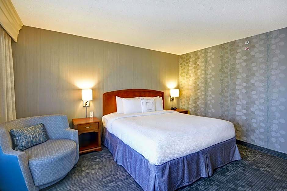 Courtyard by Marriott Springfield