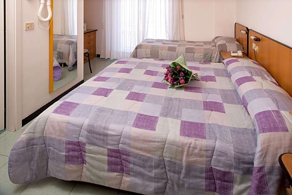 Hotel Crocenzi