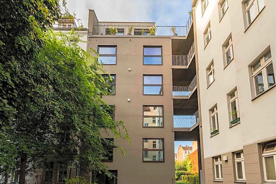 The Garden Suites by Suite030