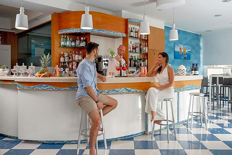 Luxor Beach Boutique Hotel Cattolica