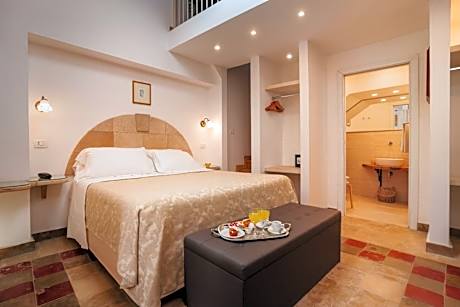 Deluxe Double or Twin Room with Spa Bath