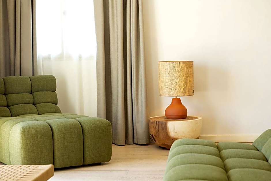 Casa Santini x Roc Seven