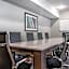 Holiday Inn Express Hotel & Suites Ames By IHG
