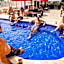 Nomads Party Hotel & Hostel