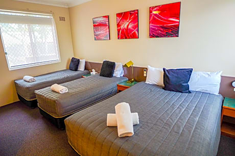 Family Room with Lounge