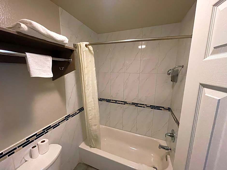 Economy Inn