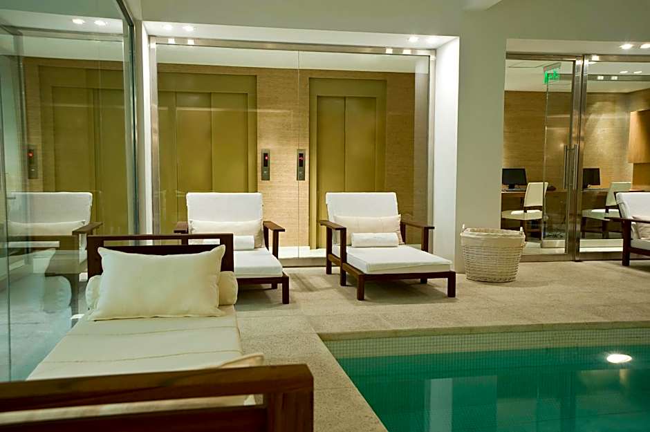 Awwa Suites & Spa